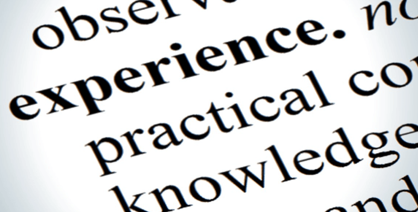 L'expérience client et la donnée sont devenues des piliers de la transformation des entreprises. Cela suppose de comprendre les comportements du consommateur final et d'engager une conversation pour envisager les implications que cela engendrera pour l'entreprise.