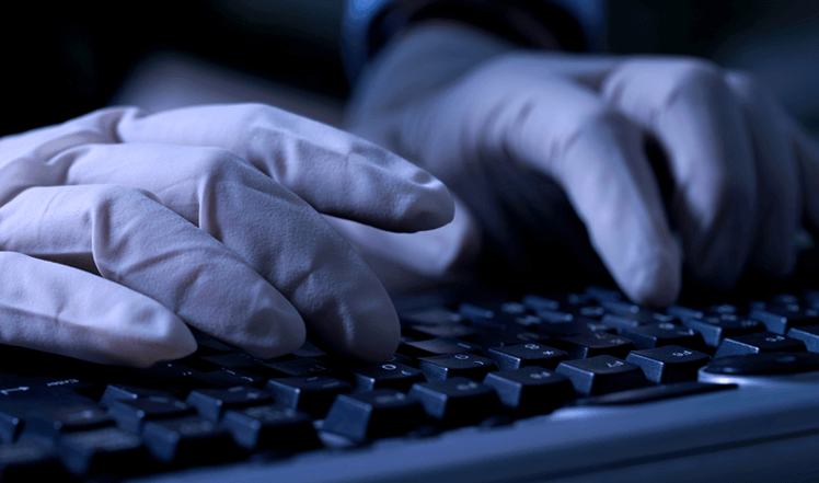 CYBER-MENACES L'actualité n'y fait rien, regrette Sophos. Nos entreprises ne sont toujours pas préparées pour faire face aux cyber-menaces actuelles, en particulier les ransomwares...