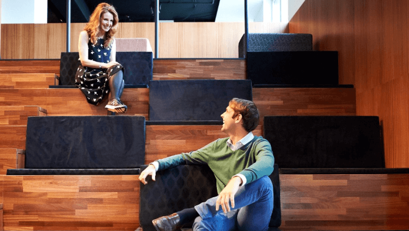 Silversquare ouvre à Luxembourg un espace inédit de coworking s'étirant sur plus de 2.300m2. Plus qu'un projet immobilier, un projet redéfinissant le travail autour du principe de communauté.