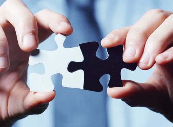 Malgré les progrès réalisés pour améliorer l'expérience client, la plupart des entreprises ne disposent pas des compétences digitales et encore moins du leadership nécessaires à la réussite de leur transformation digitale.