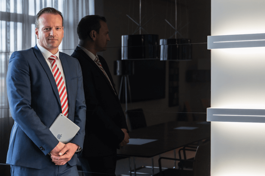 Tout se digitalise, y compris les réunions et procédures des conseils d'administration. Loomion, éditeur spécialisé dans la Corporate Governance, propose une solution « Powered by EBRC » unique sur le marché.