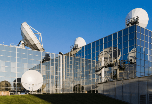 La connectivité proposée par SES Networks, comparable à celle de la fibre, permet aux clients d'atteindre de nouveaux marchés géographiques et de supporter de nouvelles applications sur la plateforme IBM Cloud.