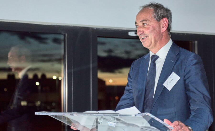 Robert Roux - Nouveaux locaux sur le Pôle Santé Innovation de Mercy, en Lorraine. Un emménagement synonyme de croissance. System Solutions France engage.