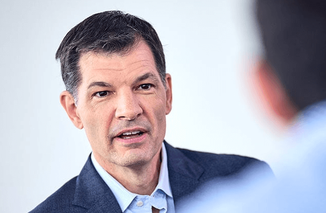 La deuxième enquête «CISO in spotlight» de PwC Luxembourg indique une évolution majeure : alors qu'en 2016, aucun CISO/ISO (Information Security Officer) n'avait déclaré travailler au niveau du comité exécutif, aujourd'hui, 13% relèvent du CEO.