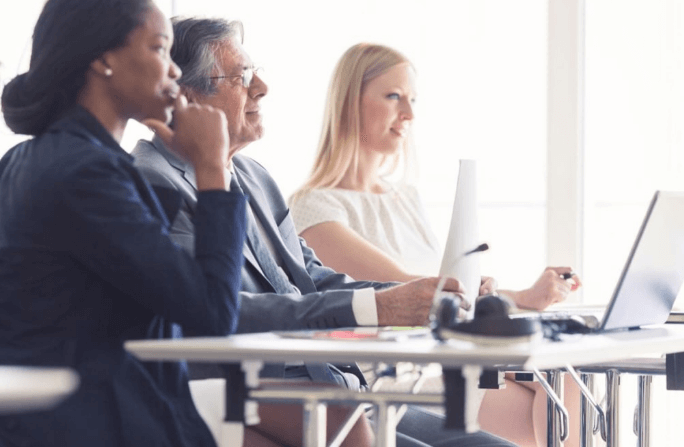 CISO.jpg Ceci noté, des différences de perception existent. Ainsi, 61 % des CIO considèrent que la cybersécurité est bien une priorité du conseil d’administration de leur organisation